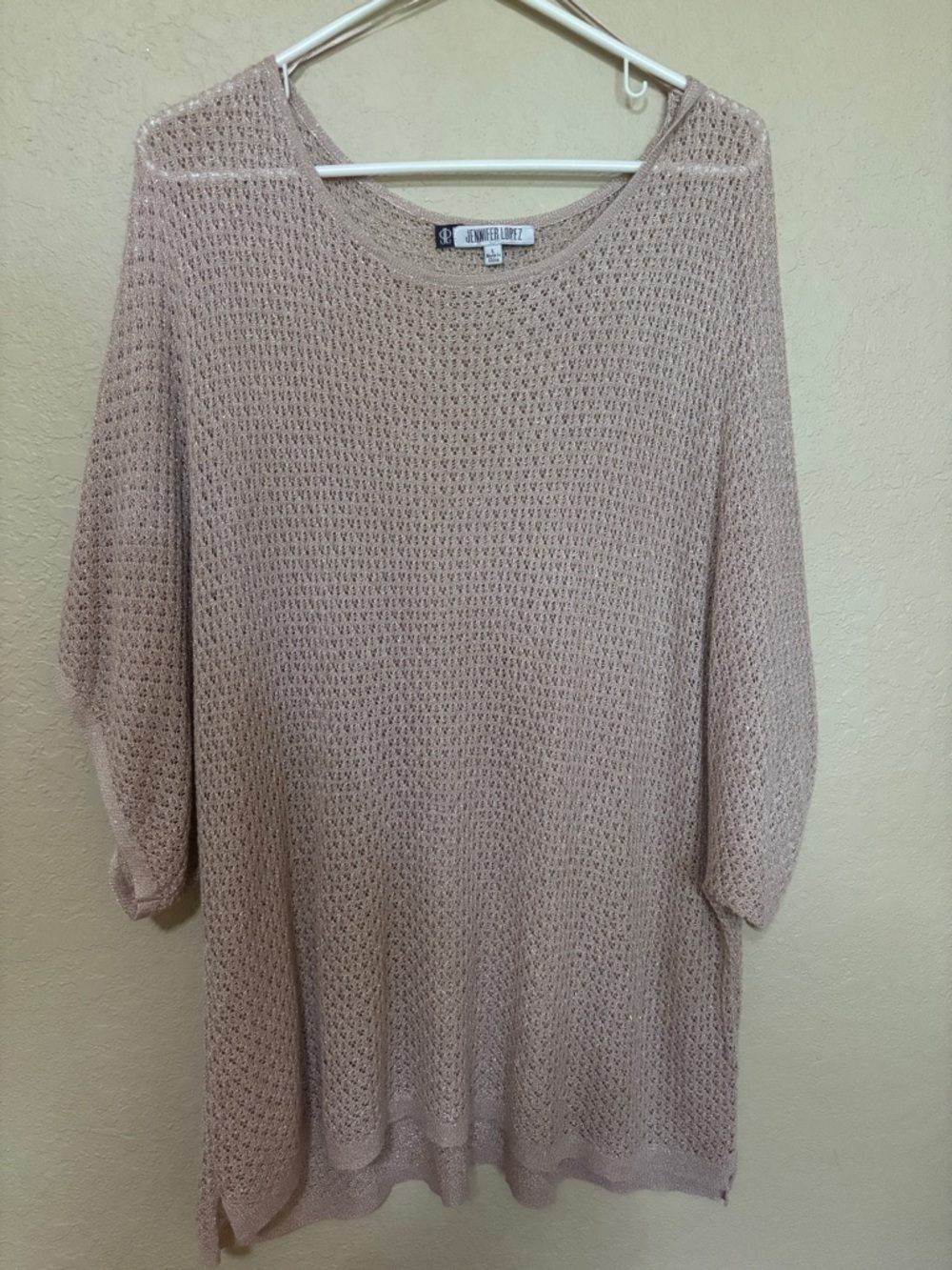 JLO Jennifer Lopez Women's Size L Tan Lightweight Pullover Glitter Detailing